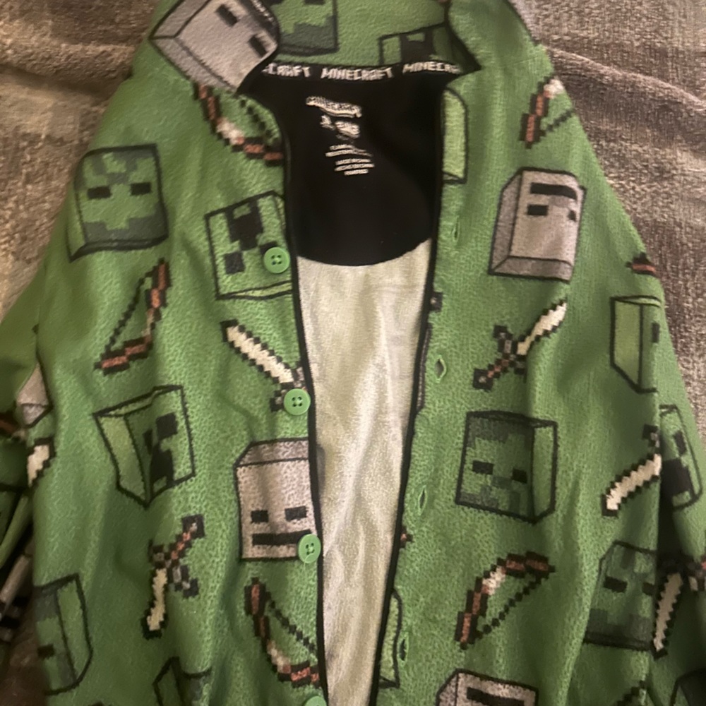 Minecraft Pajama Set (Mojang)